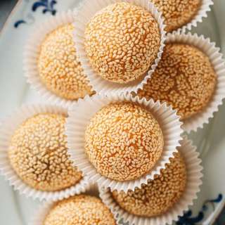 Sesame Balls