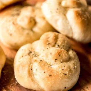 Garlic Knots