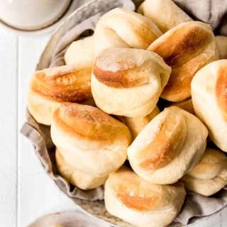 Parker House Rolls Recipe