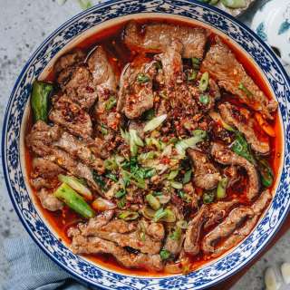 Sichuan Boiled Beef (水煮牛肉)