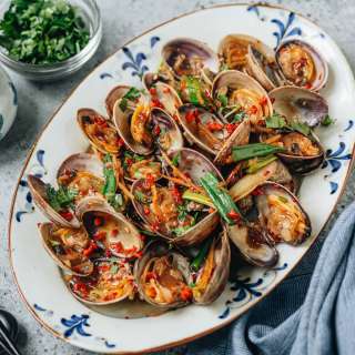Clams in Black Bean Sauce