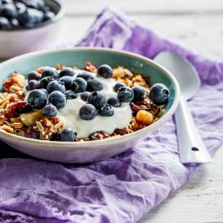 Mixed seed and oat granola