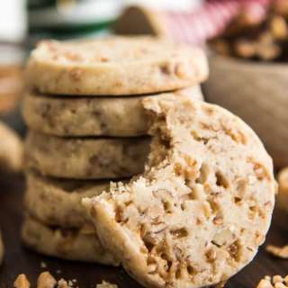 Toffee Pecan Shortbread Cookies