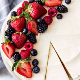 Chantilly Berry Cake