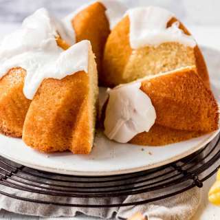 Lemon Bundt Cake