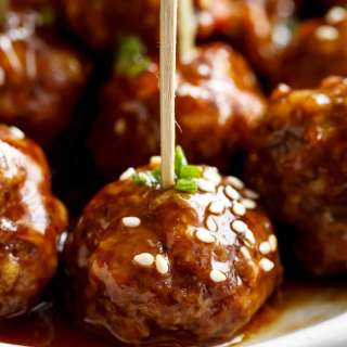 The BEST Teriyaki Beef Meatballs
