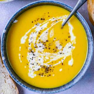 Slow Cooker Vegetable Soup