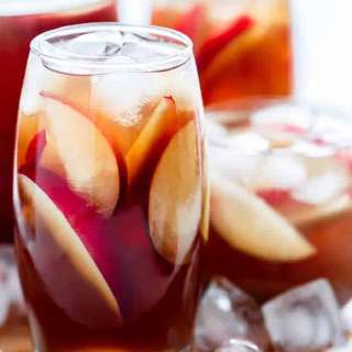 Homemade White Peach Iced Tea