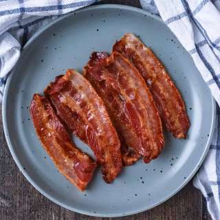 How to Cook Bacon in the Oven