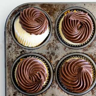 Vanilla cupcakes with Chocolate frosting