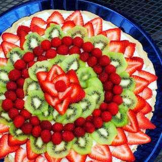 Easy Fruit Cookie Pizza