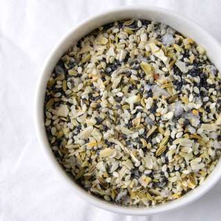 Everything Seasoning - Perfect for your bagels and cream cheese