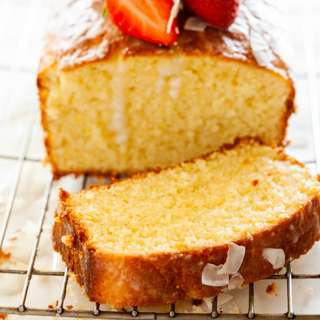 Coconut lemon pound cake
