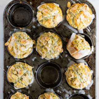 Easy almond lemon poppy seed muffins