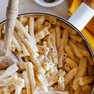 Vegan Stovetop Mac and Cheese