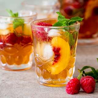Easy homemade iced tea