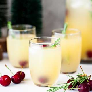 Easy apple ginger wine spritzer