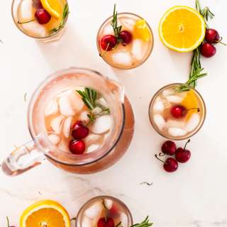 Easy orange cranberry punch