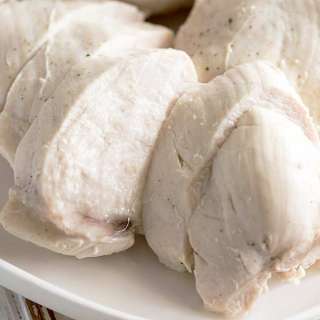 Recipe for How to Poach Chicken Breasts