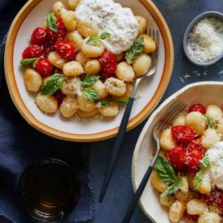 Caprese Gnocchi