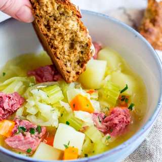 Easy Corned Beef and Cabbage Soup