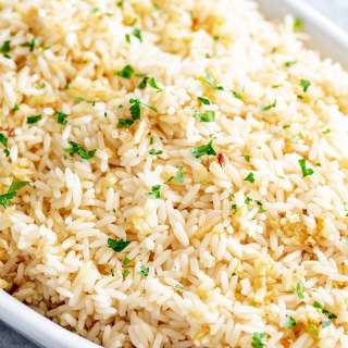 Easy Garlic Rice Pilaf Recipe
