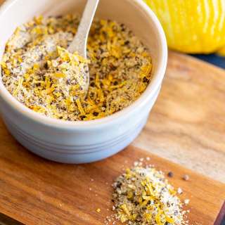 Homemade Lemon Pepper Seasoning
