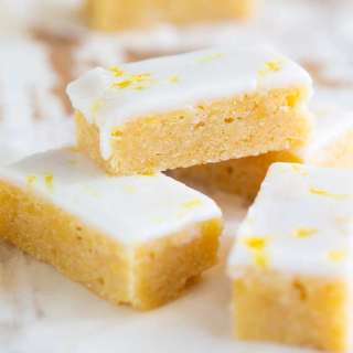 Fudgy Lemon Brownie Bar Recipe