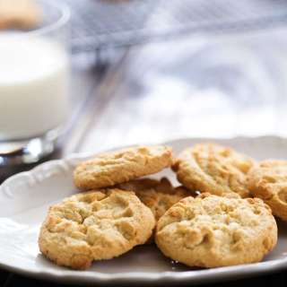 White Chocolate Chip Cookies