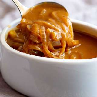 Easy Onion Gravy