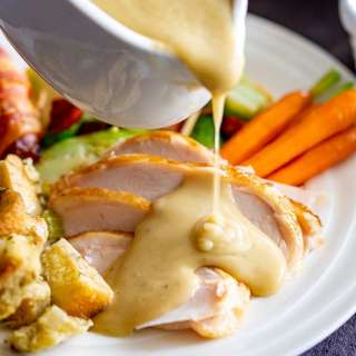 Make Ahead Homemade Turkey Gravy Recipe