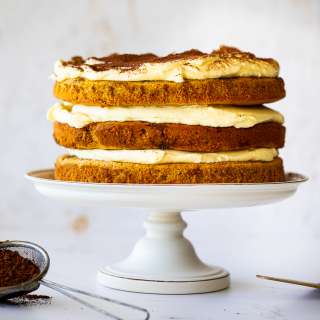 Tiramisu Cake