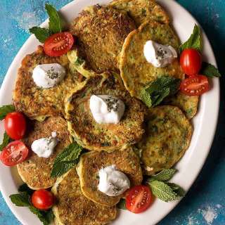 Mücver – Turkish Zucchini Fritters
