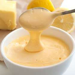 Easy Hollandaise Sauce