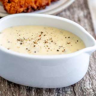 Easy Homemade White Gravy Recipe