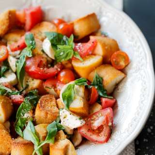 Caprese Panzanella salad