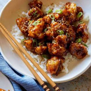 Best Cauliflower Recipes: Honey Garlic Cauliflower