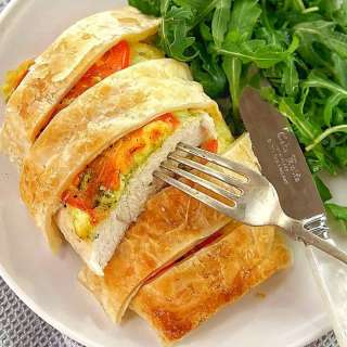 Easy Chicken En Croute (Fast But Fancy!)