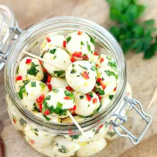 Marinated Mozzarella Balls - Great Low Carb Appetizer!