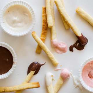 Homemade Yan-Yans with a Trio of Frosting