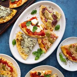 Easy Flatbread Pizza Recipe