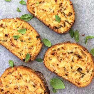 Herb Cheese Bread Slices