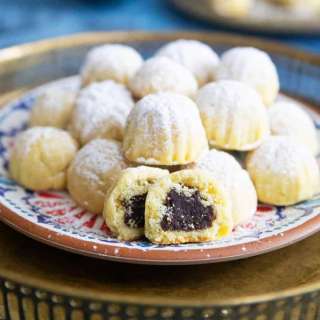 Maamoul Date Filled Cookies