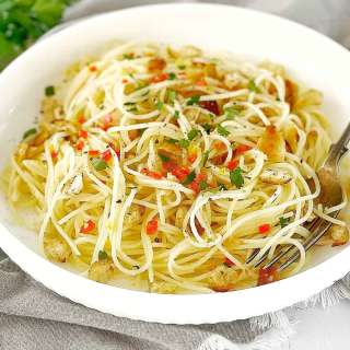 Easy Fried Spaghetti With Golden Crumbs