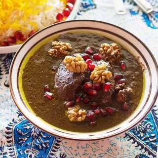 Fesenjan (Persian Pomegranate and Walnut Stew)