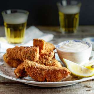 Chunky fish fingers with cheat's lemon aioli