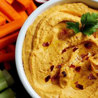 Homemade Harissa Hummus