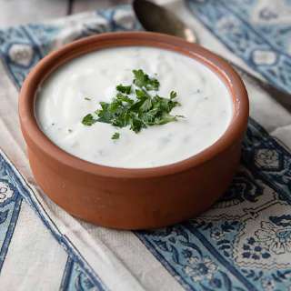 Shawarma Sauce (Greek Yogurt Tahini Sauce)