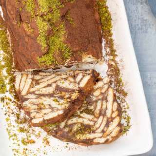 Turkish Mosaic Cake (Mozaik Pasta)