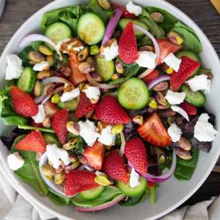 Strawberry Salad with Goat Cheese